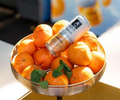 A sosit Mandarina: AQUA Carpatica, puritate cu gust de fructe
